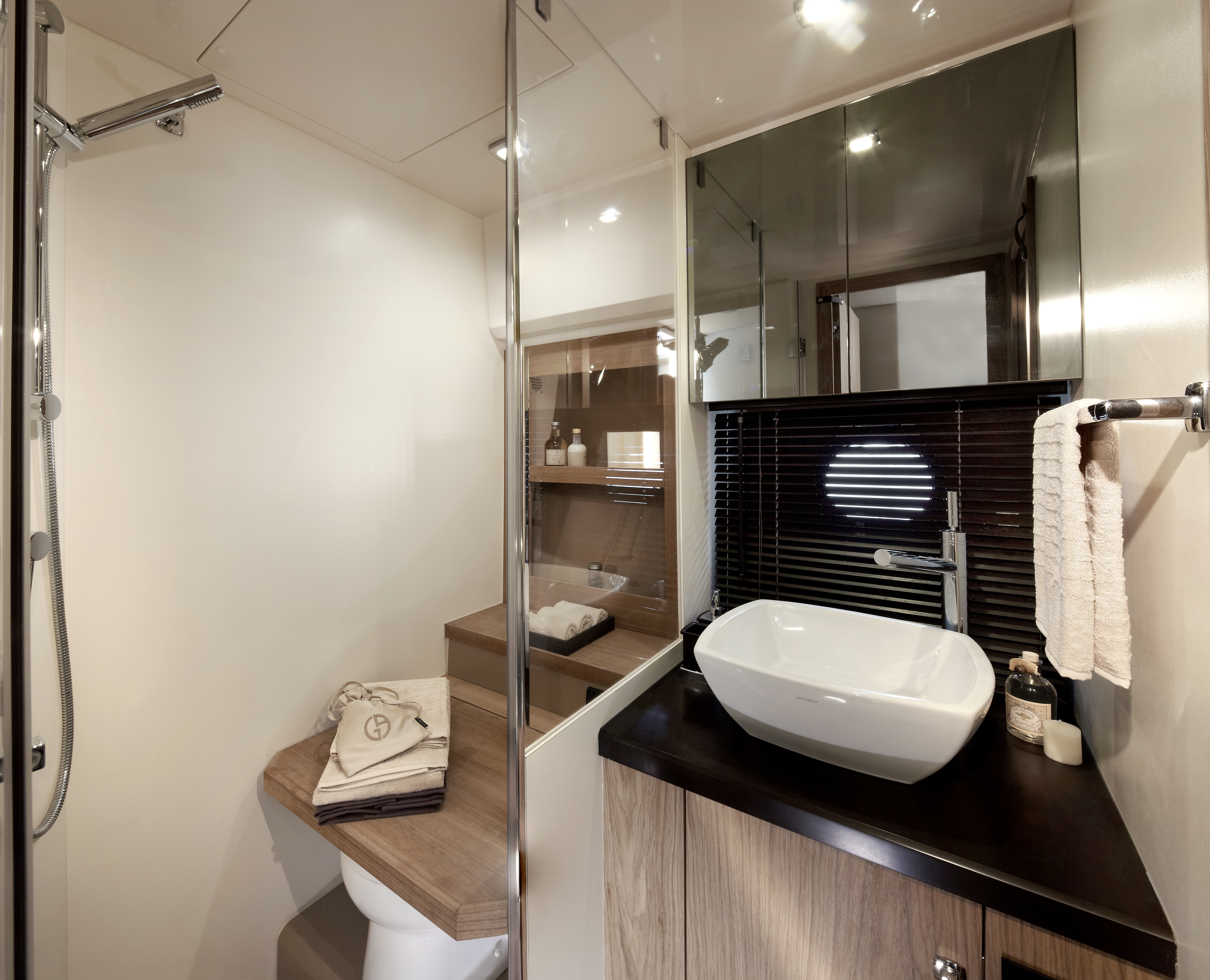 FLY47_INTERIORS_00041_HR FLY47_INTERIORS_00041_HR