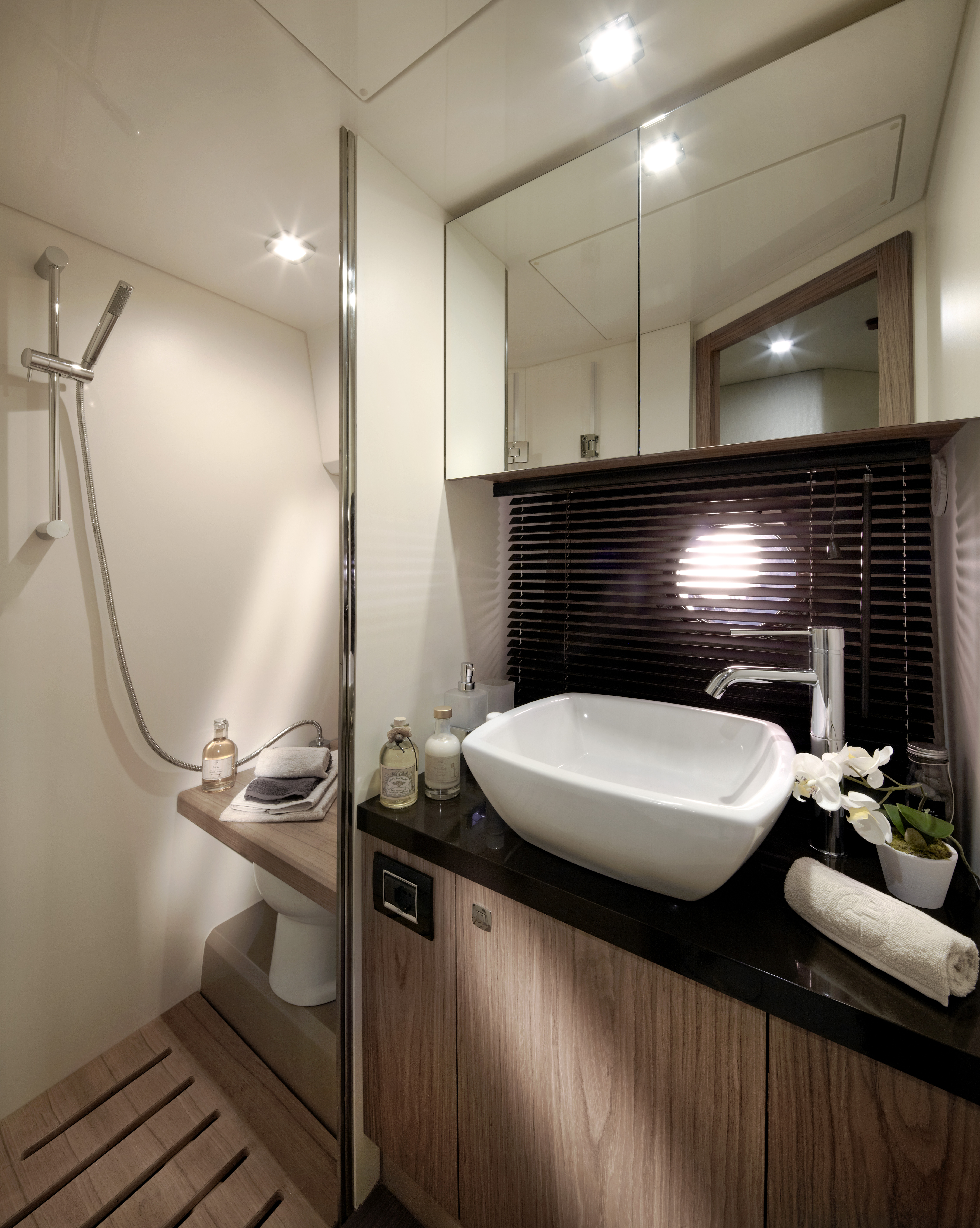 FLY40-INTERIOR_096_HR FLY40-INTERIOR_096_HR
